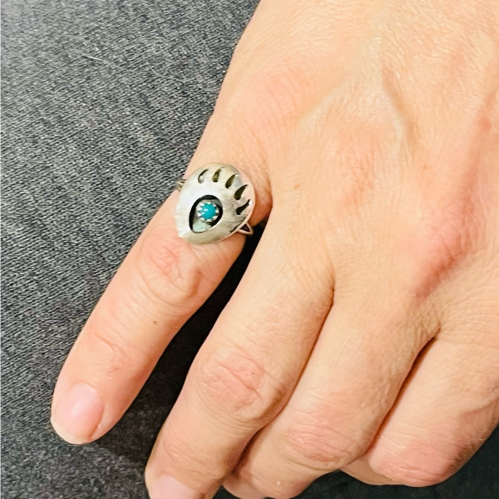 Vintage Sterling Silver and Turquoise Bear Claw Ring